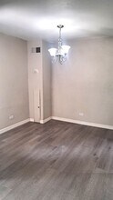 2375 S Linden Ct in Denver, CO - Building Photo - Building Photo