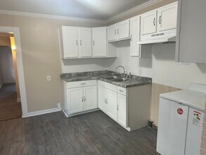 513 Colfax St in Durham, NC - Building Photo - Building Photo