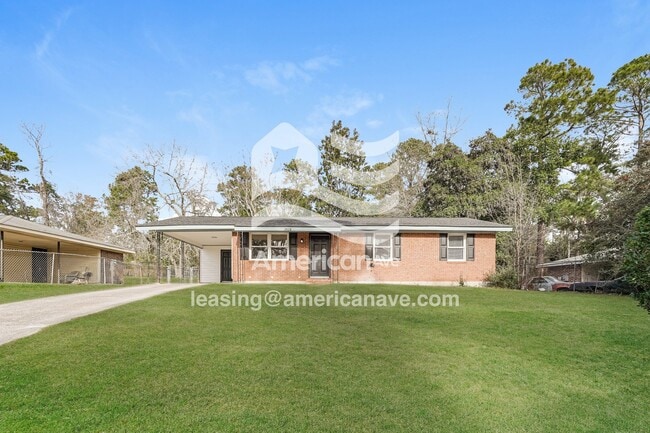 property at 2428 Amsterdam Dr