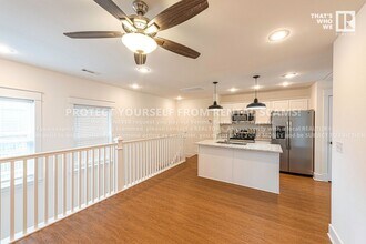 1380 W Cleveland St in Fayetteville, AR - Building Photo - Building Photo