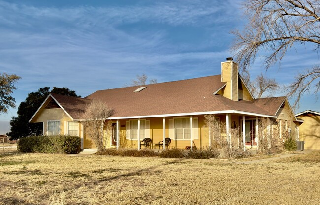 14508 N Western Ave in Gardendale, TX - Building Photo - Building Photo