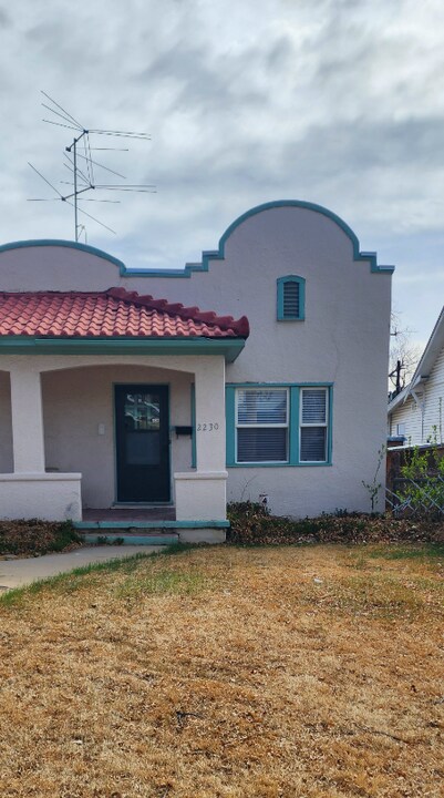 2230 Elizabeth St Photo