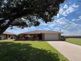 4863 Rhea Rd in Wichita Falls, TX - Building Photo