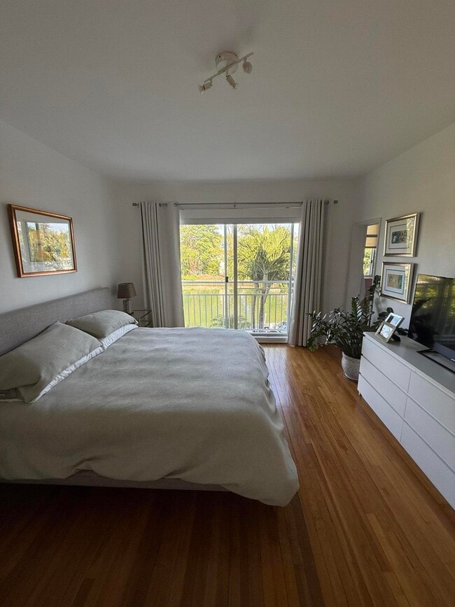property at 3921 Meridian Ave