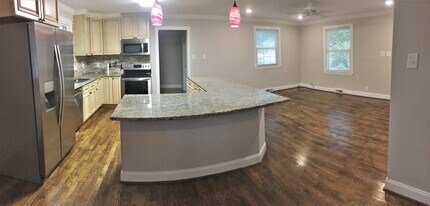 4922 Baylor Dr in Charlotte, NC - Building Photo - Building Photo