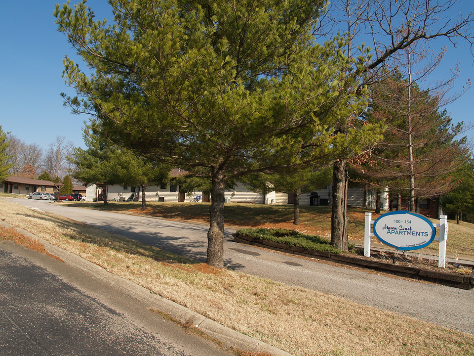 Mason Court Apartments in Dickson, TN - Foto de edificio