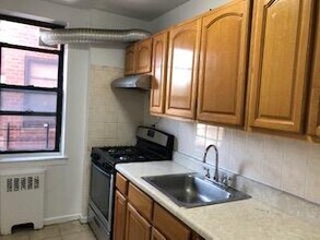 144-50 38th Ave in Queens, NY - Building Photo - Building Photo