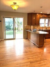 281 Terry Ln in Villa Park, IL - Building Photo - Building Photo