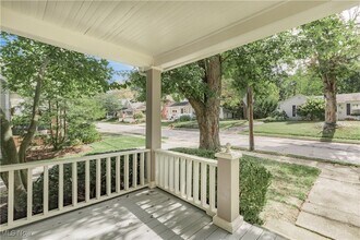 80 Olive St in Chagrin Falls, OH - Building Photo - Building Photo