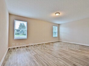 4039 Barnes Rd S in Jacksonville, FL - Building Photo - Building Photo