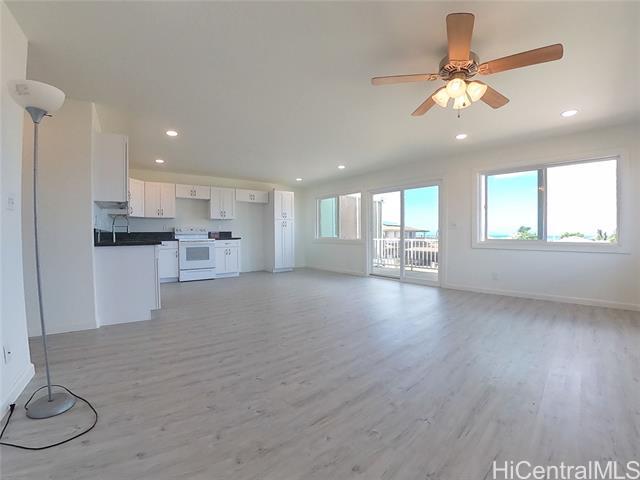 92-686-686 Paakai St in Kapolei, HI - Building Photo - Building Photo