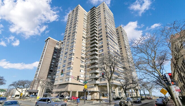 property at 6301 N Sheridan Rd