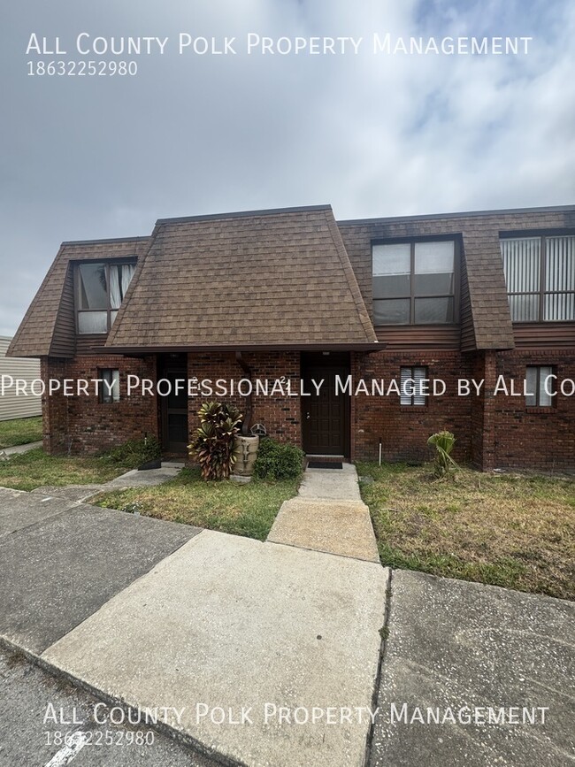 property at 1836 N Crystal Lake Dr