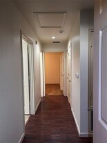 1801 Holland St in Grand Prairie, TX - Building Photo