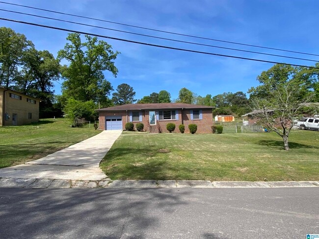 2632 5th St NE in Center Point, AL - Building Photo - Building Photo