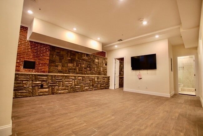 property at 1616 Beacon St