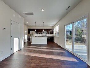 15717 Thomas Rd in Charlotte, NC - Building Photo - Building Photo