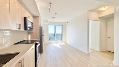 2545 Simcoe St N in Oshawa, ON - Building Photo - Building Photo