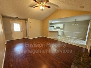 1775 Graystone Dr in Hampton, GA - Building Photo - Building Photo