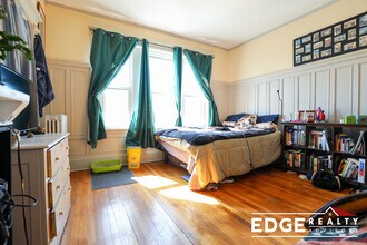 23 Orkney Rd, Unit 1 in Boston, MA - Foto de edificio - Building Photo