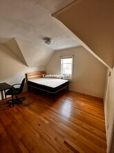 51 Porter Rd, Unit T in Cambridge, MA - Building Photo - Building Photo