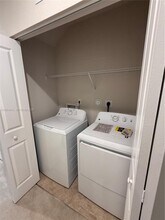 585 NW 11th St in Florida City, FL - Building Photo - Building Photo