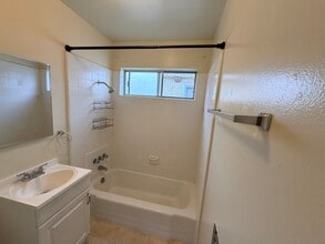 2608 Vanderbilt Ln, Unit #6 in Redondo Beach, CA - Building Photo - Building Photo