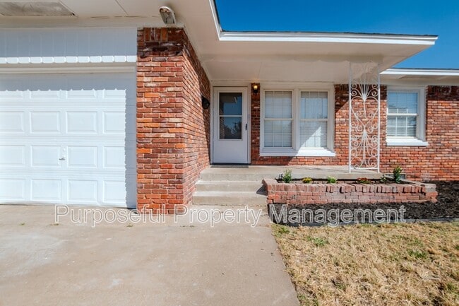 4712 N Sterling Ave in Warr Acres, OK - Building Photo - Building Photo