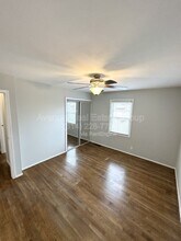 12154 Parkwood Pl in Maryland Heights, MO - Building Photo - Building Photo