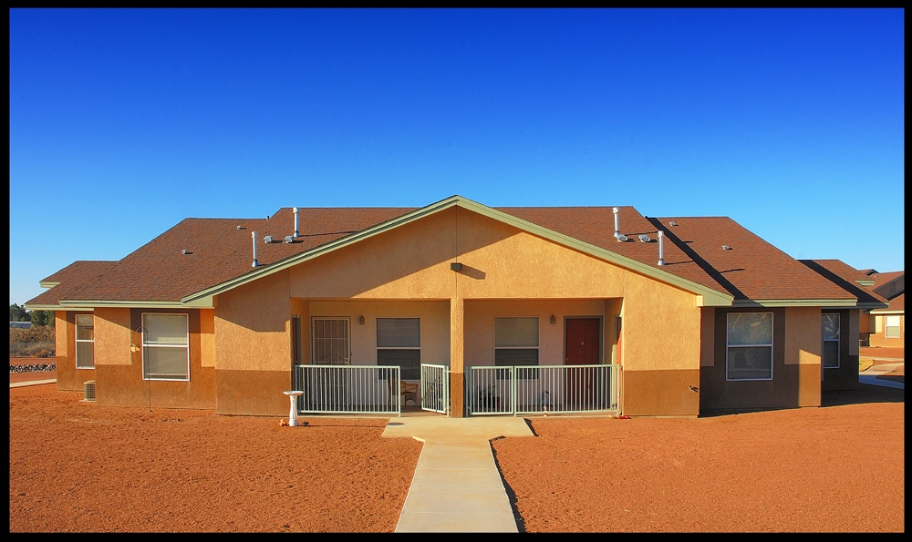 Mariposa Village in Deming, NM - Building Photo