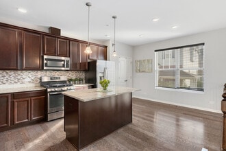 1108 Evergreen Ave in Des Plaines, IL - Building Photo - Building Photo