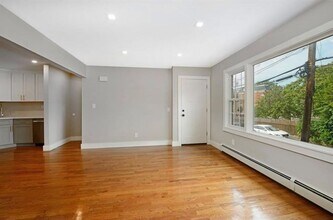 43 Alan Ter, Unit 2 in Jersey City, NJ - Building Photo - Building Photo