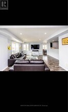 60-160 Fairwood Cir in Brampton, ON - Building Photo - Building Photo
