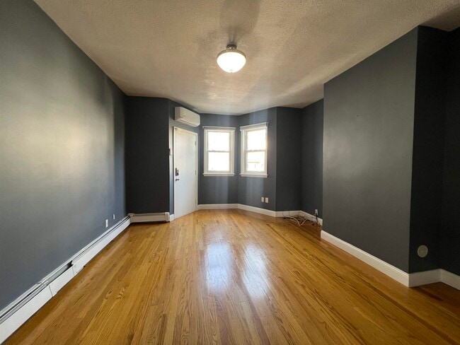property at 184 Chestnut St