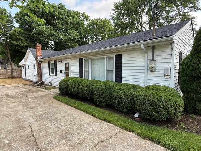 property at 259 Lincoln Ave