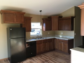 154 Black Jack Rd in Collinsville, IL - Building Photo - Building Photo