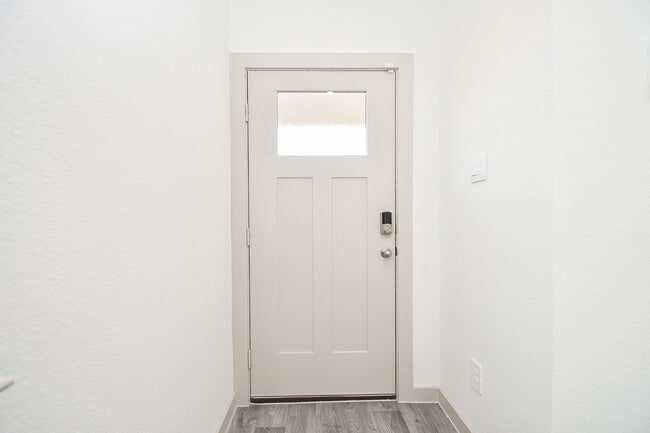 property at 2818 Bethnal Gdn Wy