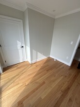 154 Bayswater St, Unit 2 in Boston, MA - Building Photo - Building Photo