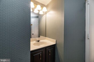 8591 Harvest View Ct in Ellicott City, MD - Building Photo - Building Photo