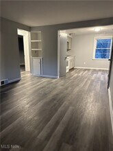 5247 Old Oxford Ln in Youngstown, OH - Building Photo - Building Photo