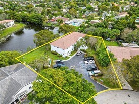 4295 NW 114th Terrace in Coral Springs, FL - Building Photo