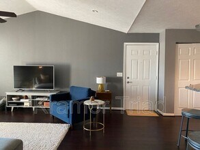 1384 Heatherwood Ln in Ann Arbor, MI - Building Photo - Building Photo