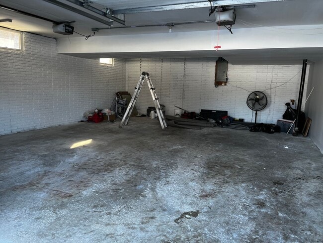 4325 S Ash Grove Ave in Sioux Falls, SD - Building Photo - Building Photo