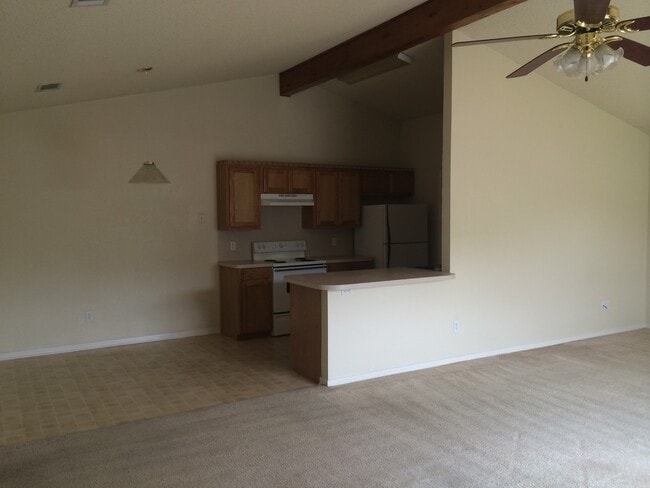 1619 Breezy Dr in Waco, TX - Building Photo - Building Photo