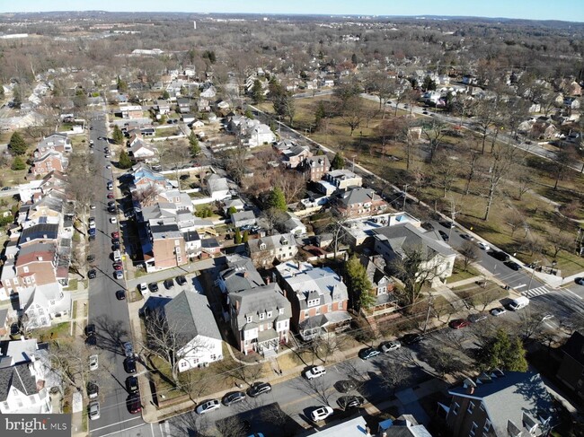 305 S Main St in Phoenixville, PA - Building Photo - Building Photo