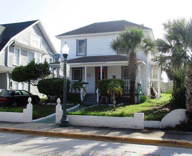 13 N Atlantic Ave in Daytona Beach, FL - Building Photo - Other