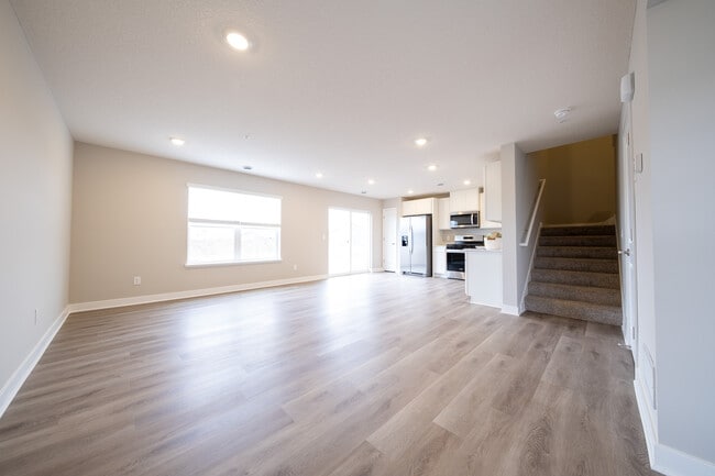 13720 Kaylemore Trl in Rosemount, MN - Building Photo - Building Photo