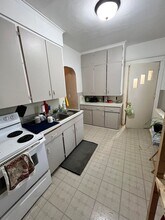 420 W Arrowhead Rd in Duluth, MN - Building Photo - Building Photo