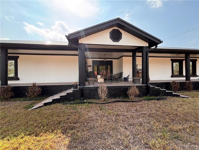 property at 11 N La Homa Rd