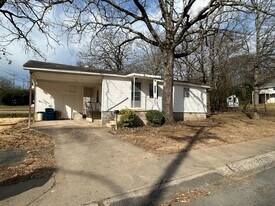 5401 Allen St in North Little Rock, AR - Building Photo